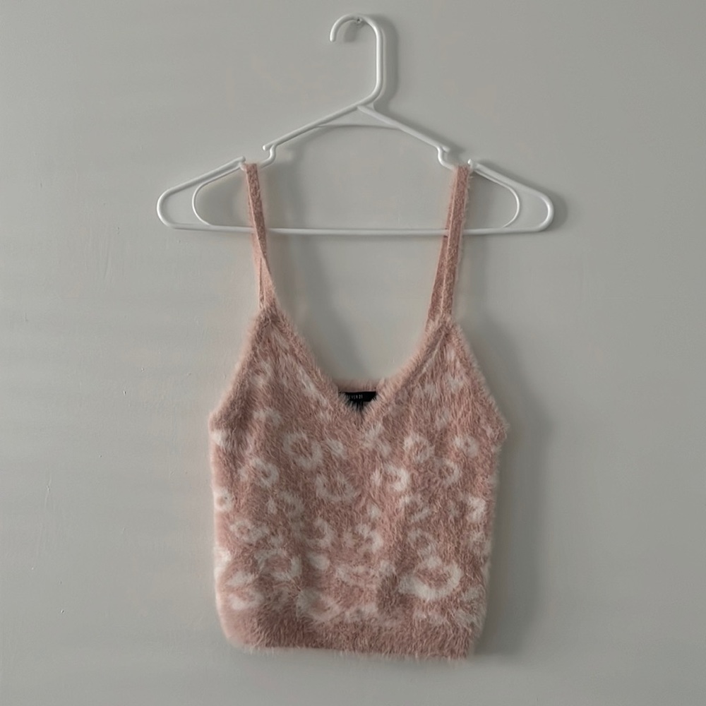Light pink furry cheetah print crop top